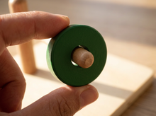 Load image into Gallery viewer, Horizontal Dowel with Discs